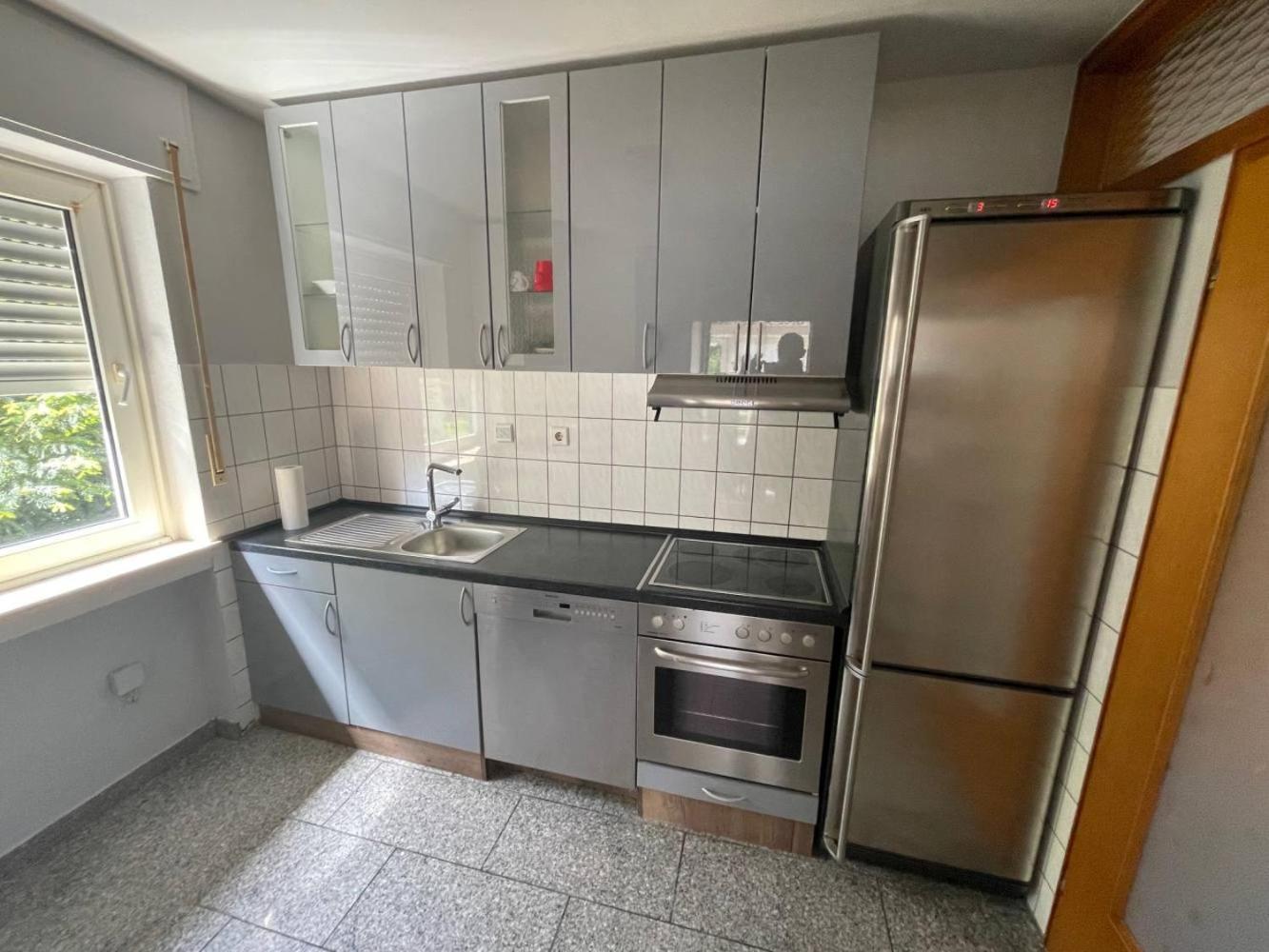 Apartment Koeln Porz Екстериор снимка