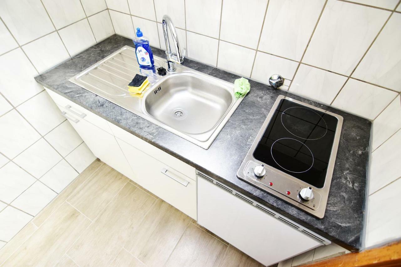 Apartment Koeln Porz Екстериор снимка