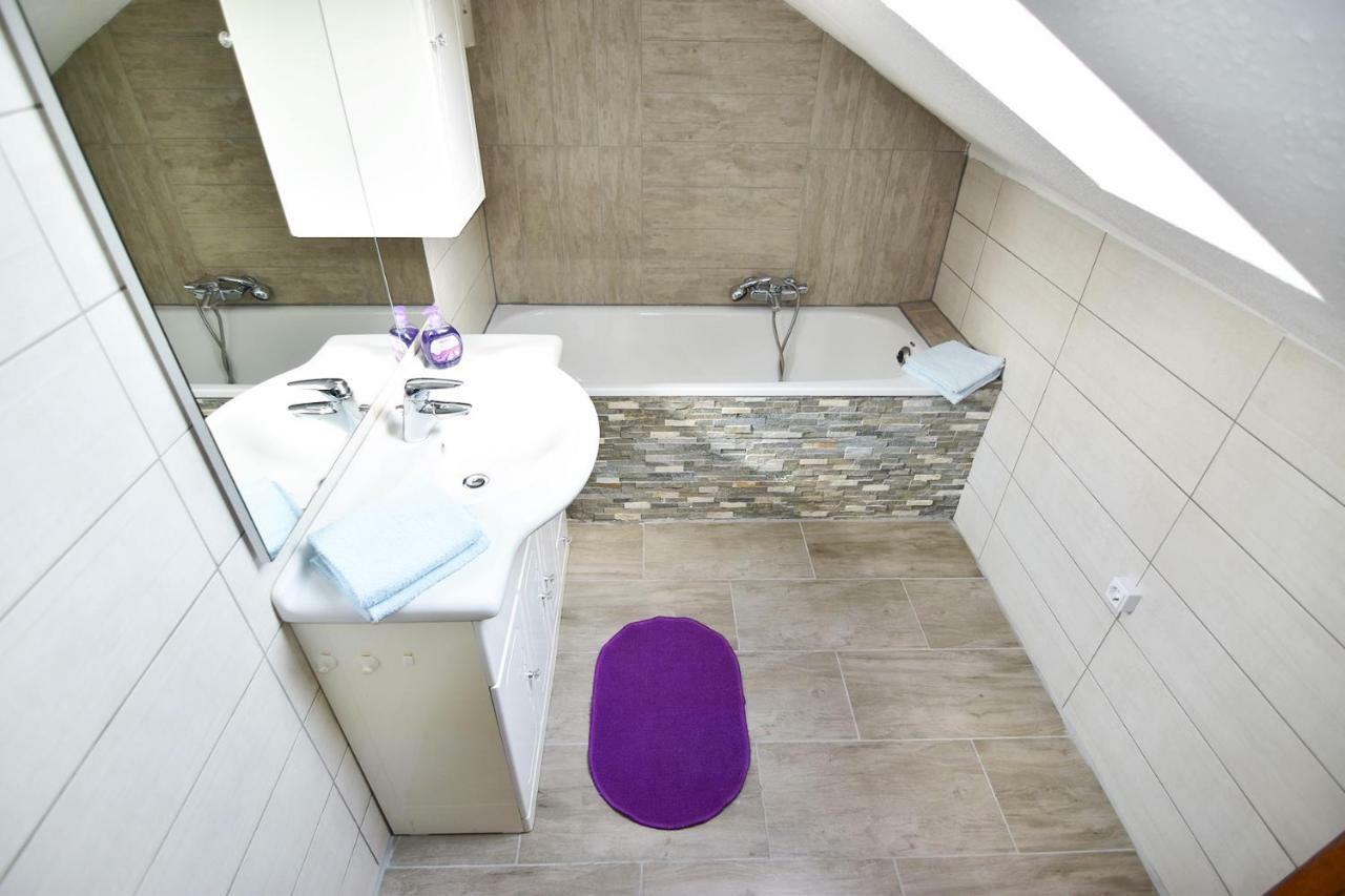 Apartment Koeln Porz Екстериор снимка