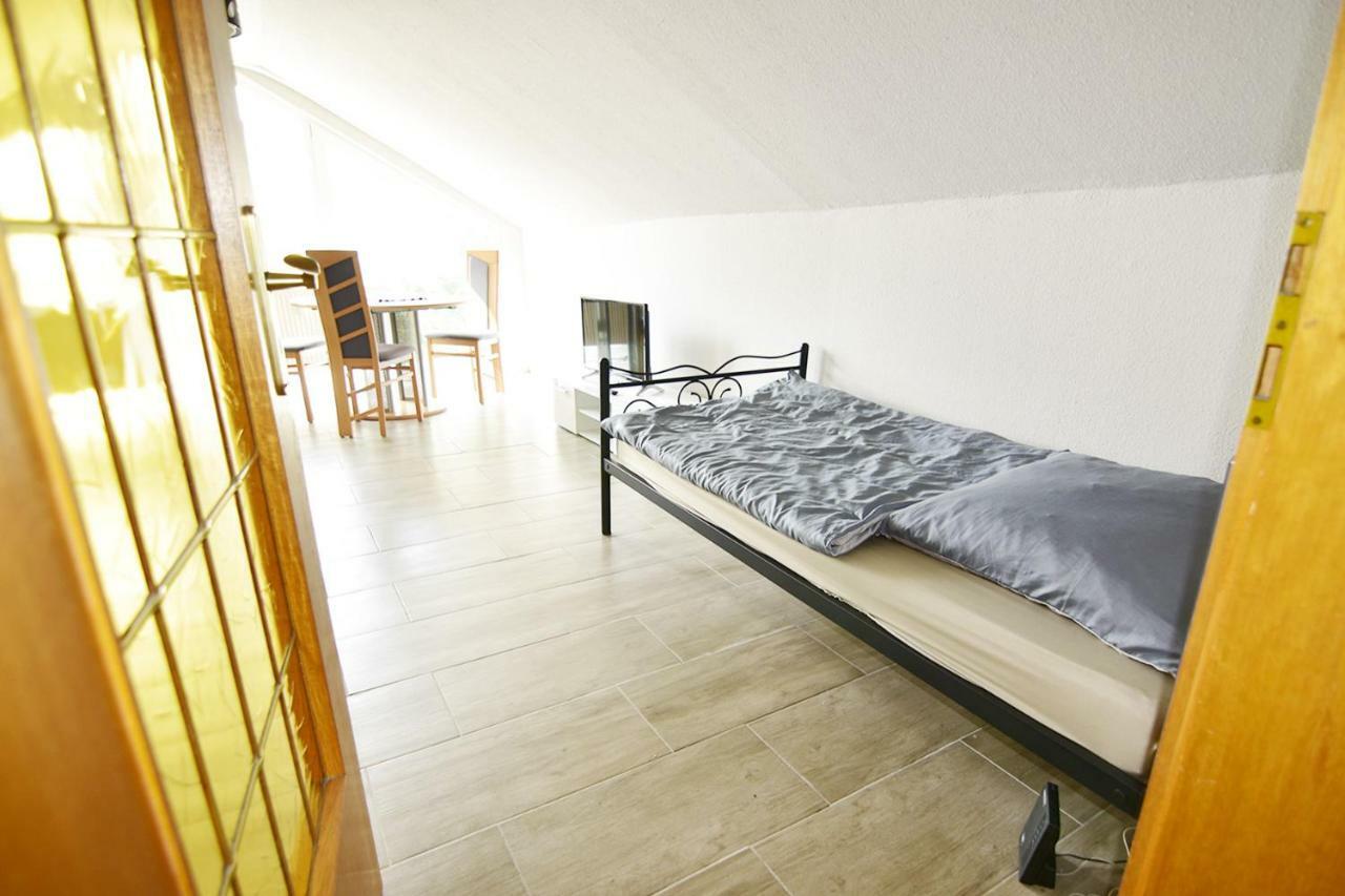 Apartment Koeln Porz Стая снимка